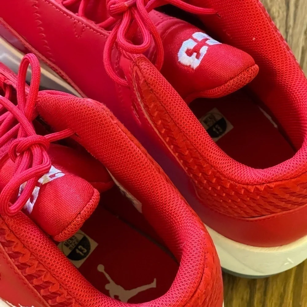 JORDAN MAX AURA 3
